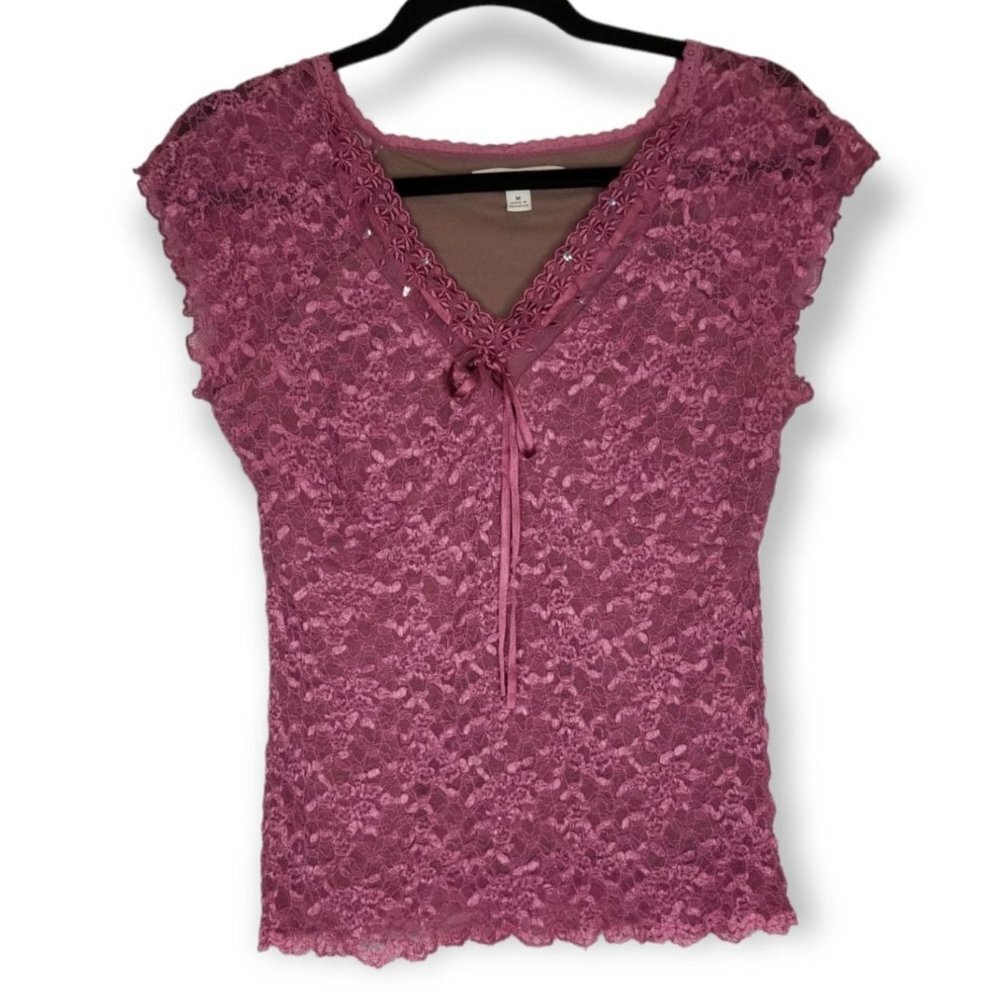 ⭐Y2K Merona Mauve Fitted Lace Short Sleeve Lacey Top Embroidered Flower Neckline